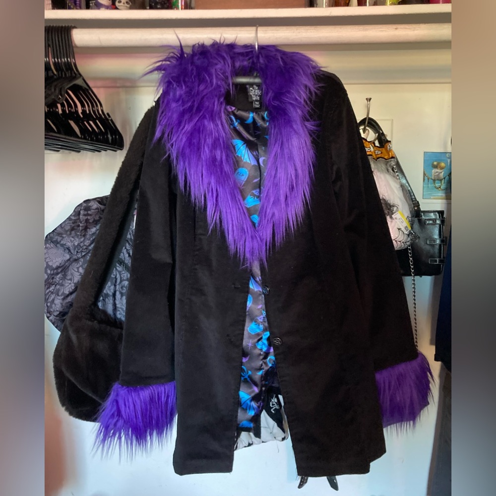 Black corduroy coat with purple fuzzy trim 💜